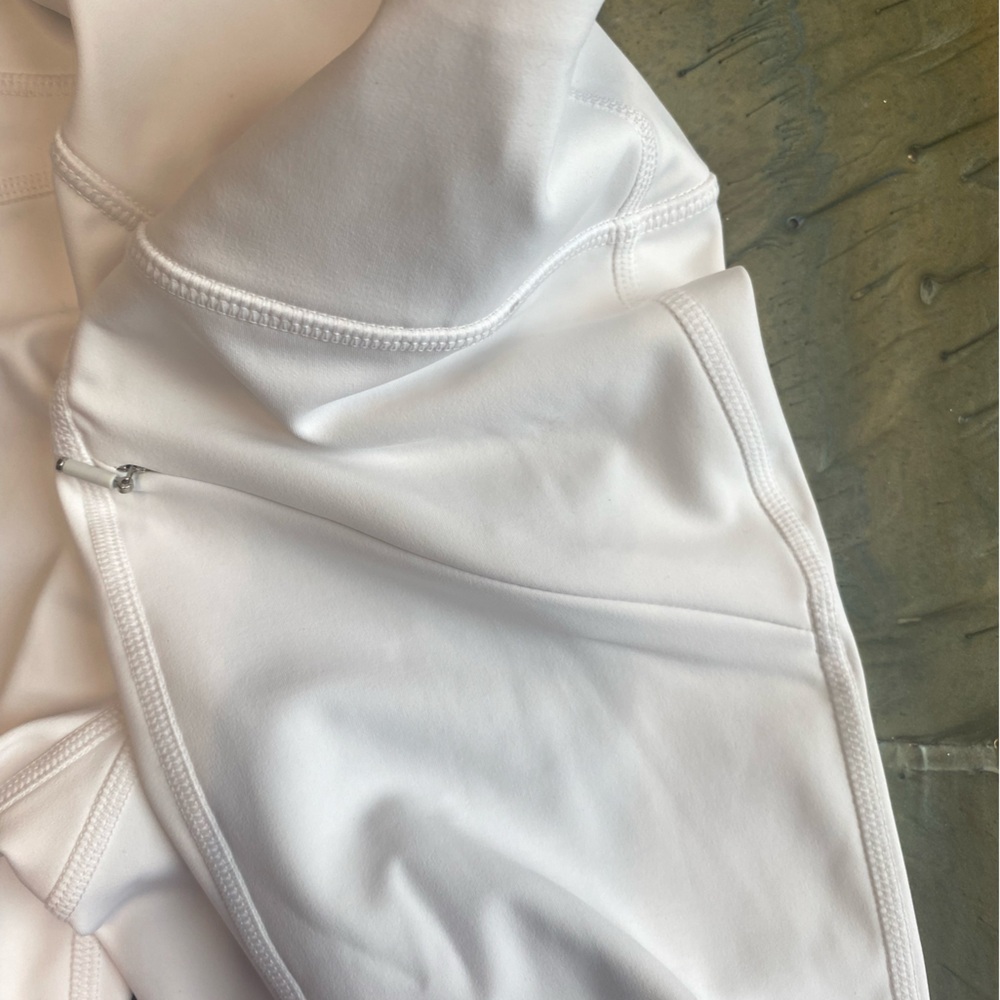 Women’s White Athleta Leggings - Picture 4 of 8